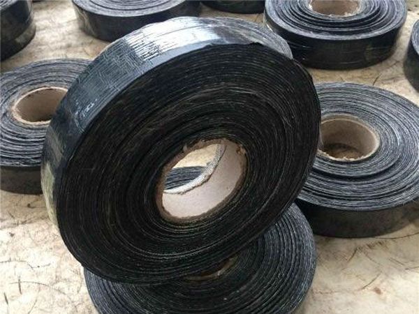 如何保证塑料土工格栅施工质量？